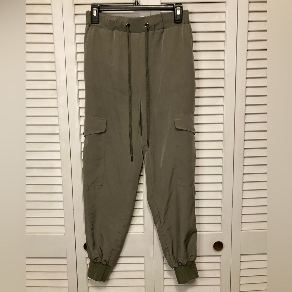 Zara Green Drawstring Cargo Joggers Size Extra Small